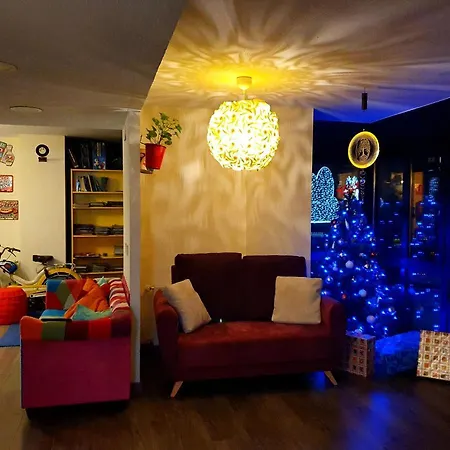 Guest house Life Magenta