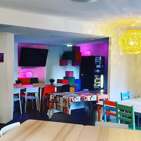 Life Magenta Guest house Gijon