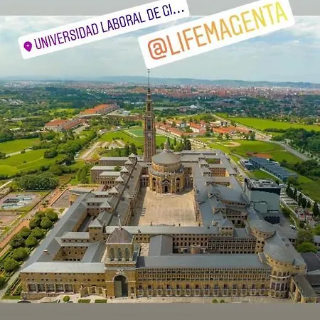 Guest house Life Magenta Gijon