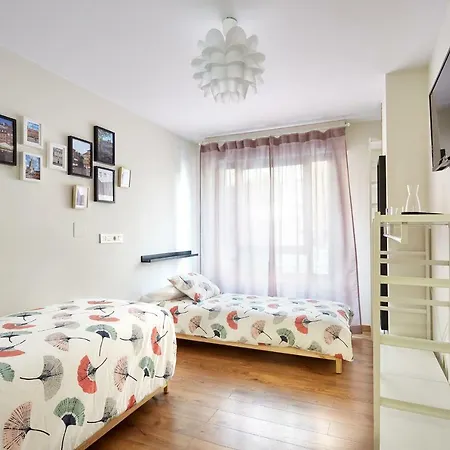Guest house Life Magenta 3*
